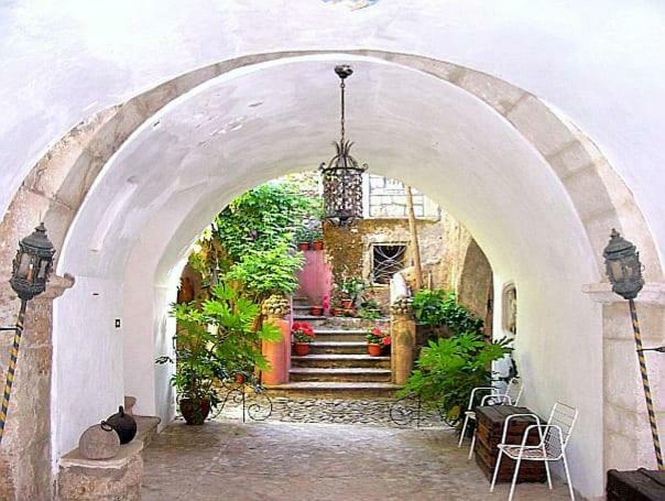 Hotel Palazzo Caracciolo à Gerace Extérieur photo